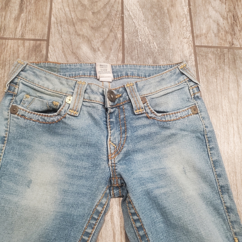 True Religion - Picture 4 of 9